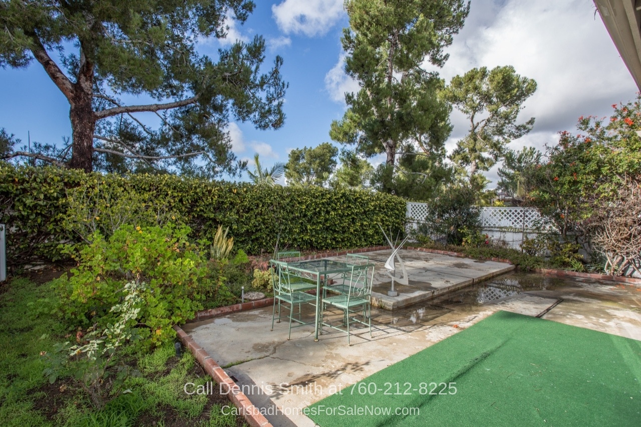 Townhomes in Ocean Hills Country Club Oceanside CA - Enjoy a peaceful and serene outdoor retreat in this Ocean Hills Country Club CA. 